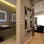 And Comfort Zone 招待所